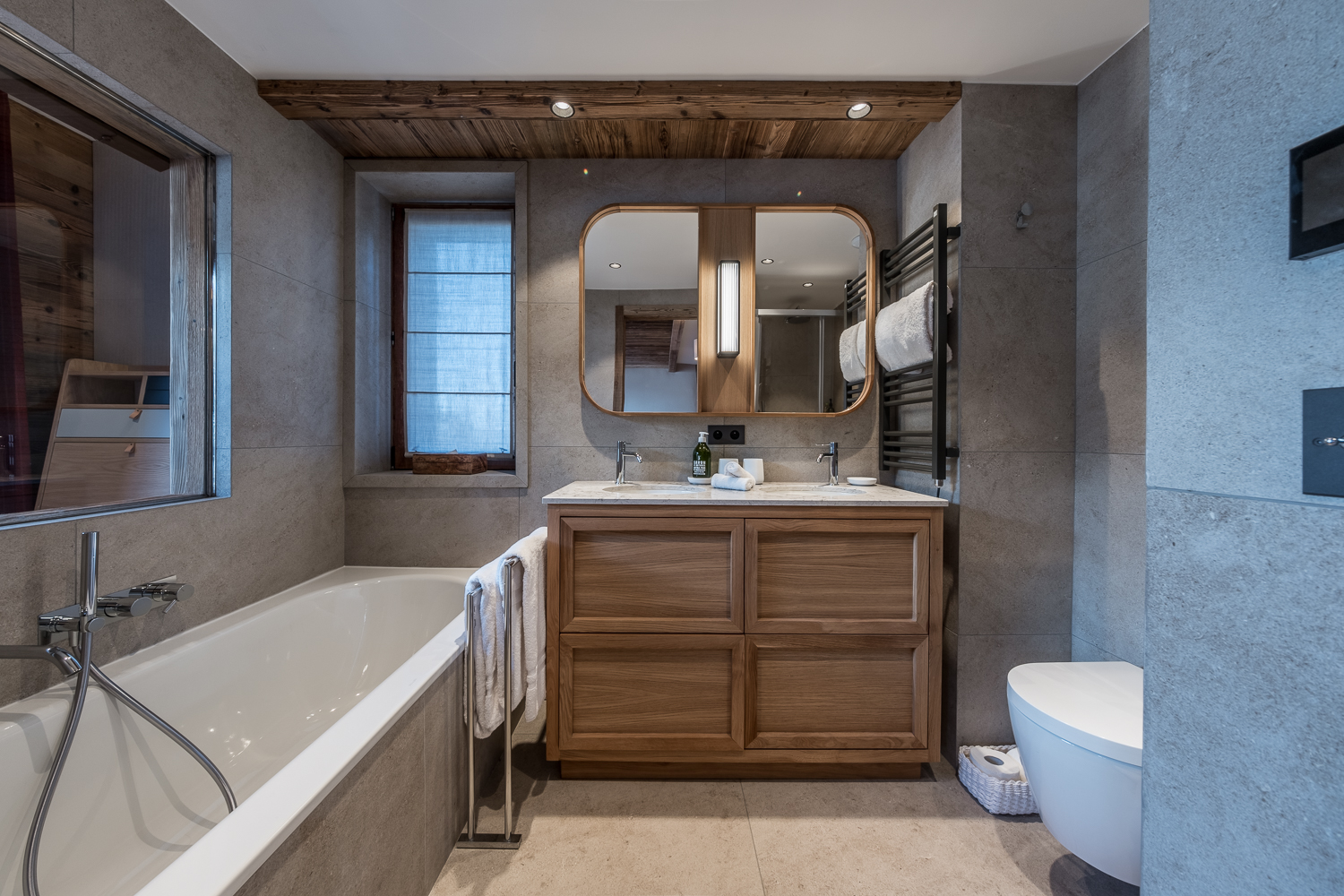 Photo of Penthouse Genepi 301