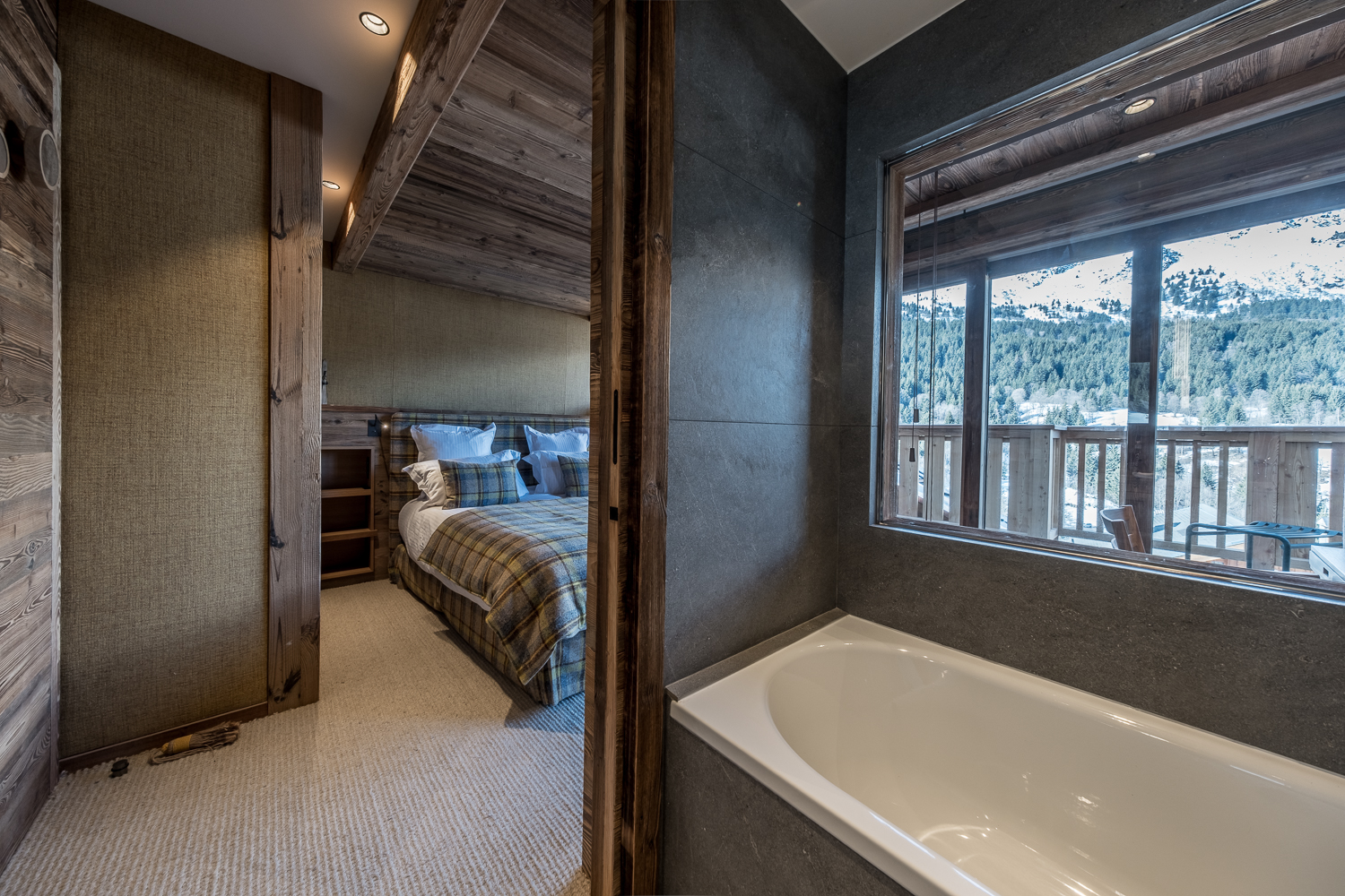 Photo of Penthouse Genepi 301