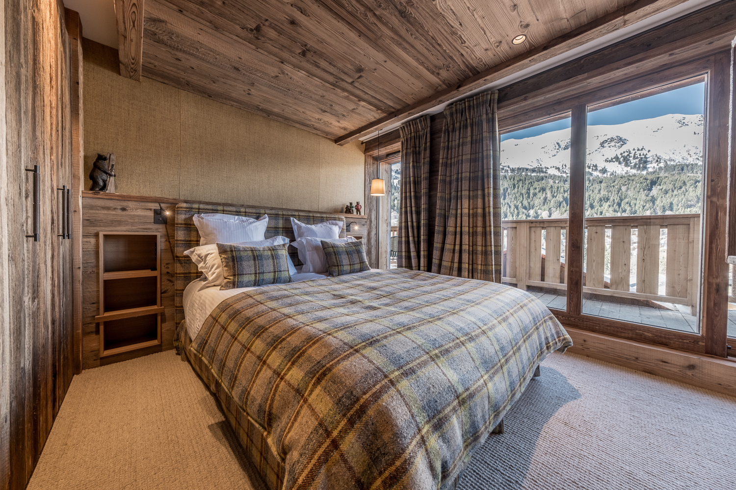 Photo of Penthouse Genepi 301