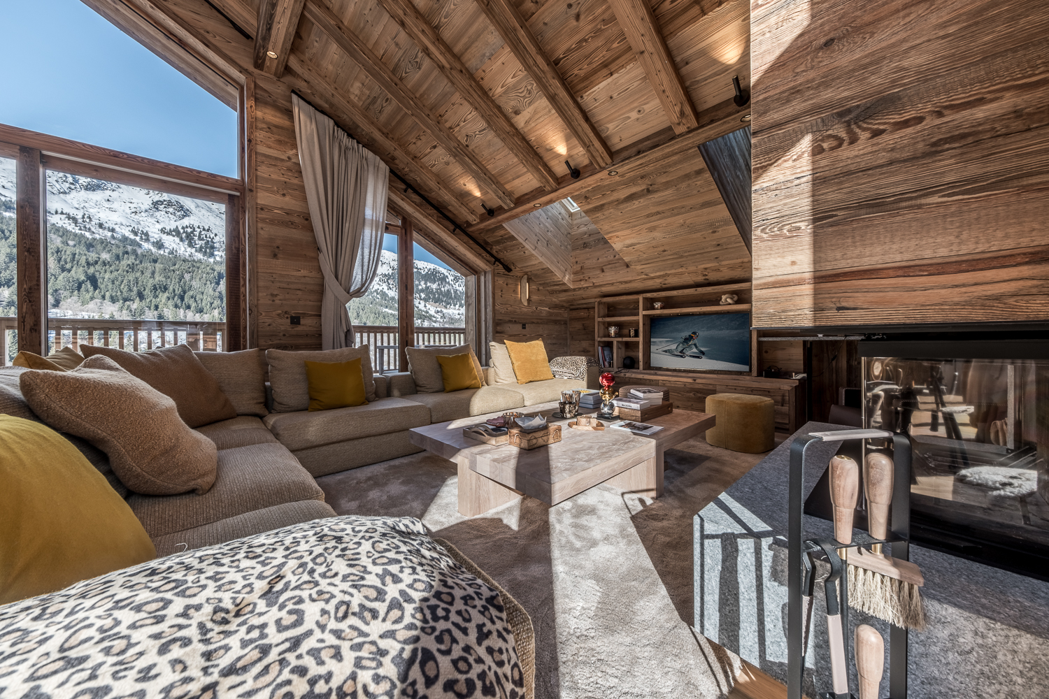Photo of Penthouse Genepi 301