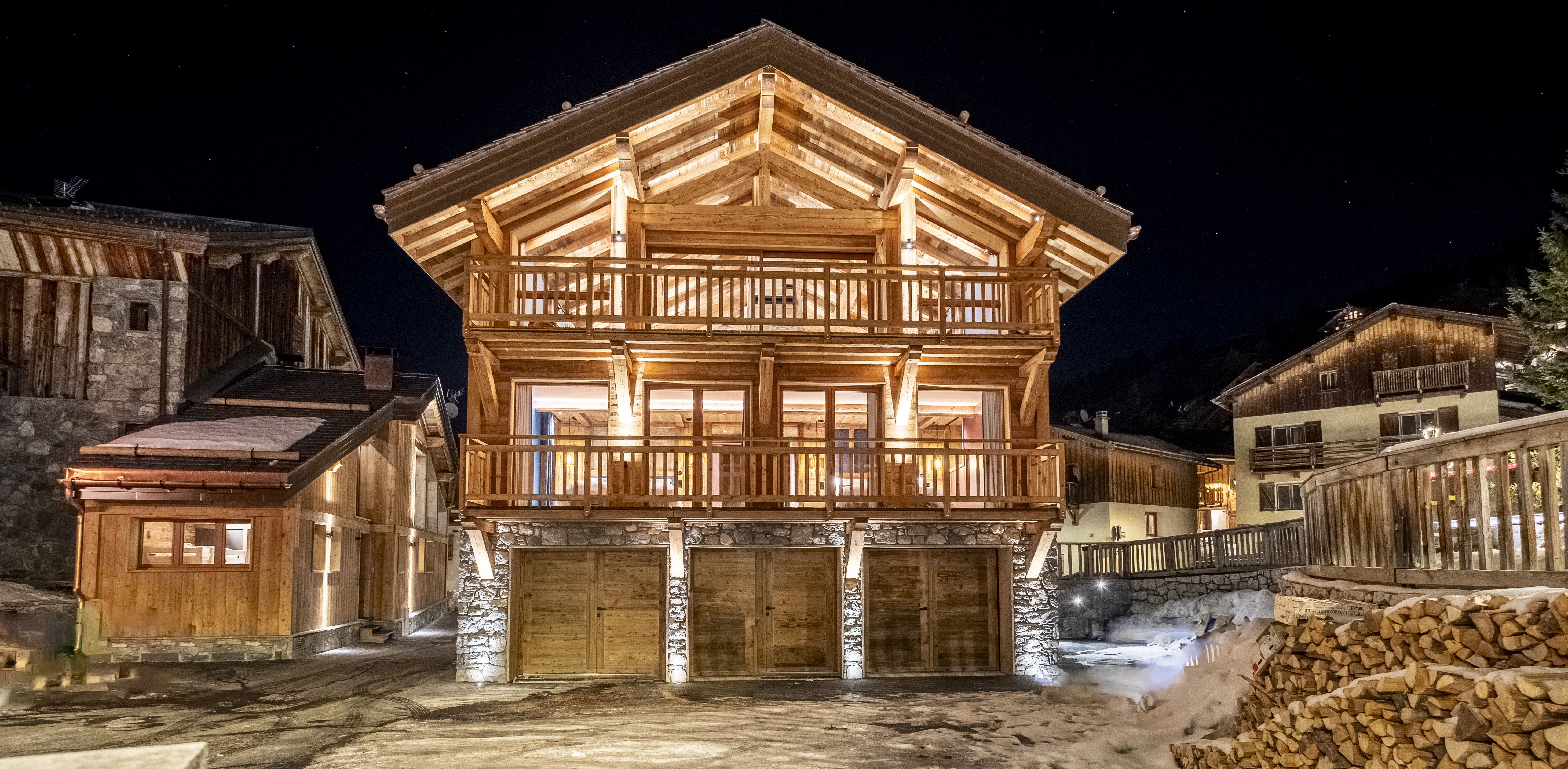 CHALET KLK • MERIBEL