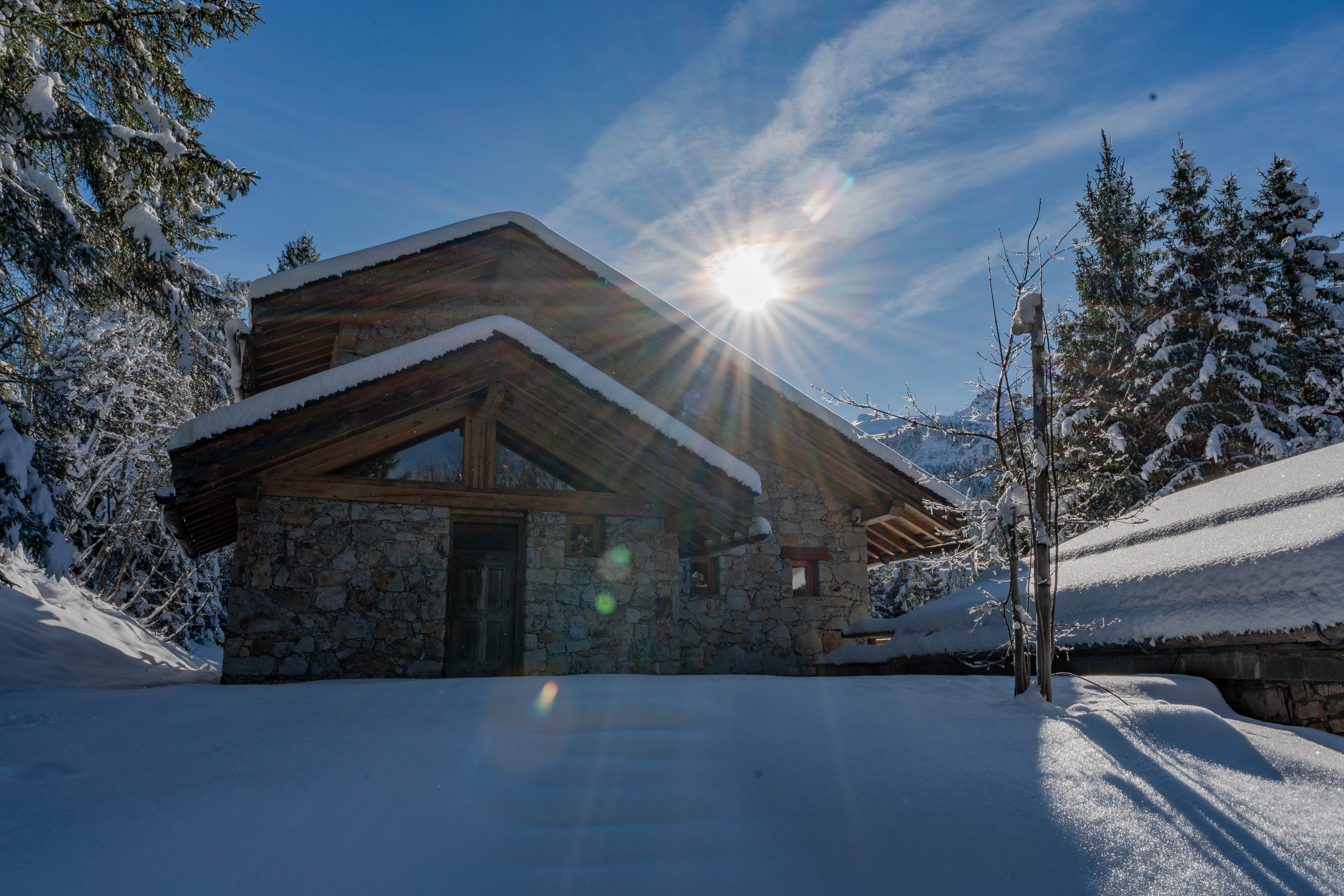 Chalet sous les brames• MERIBEL