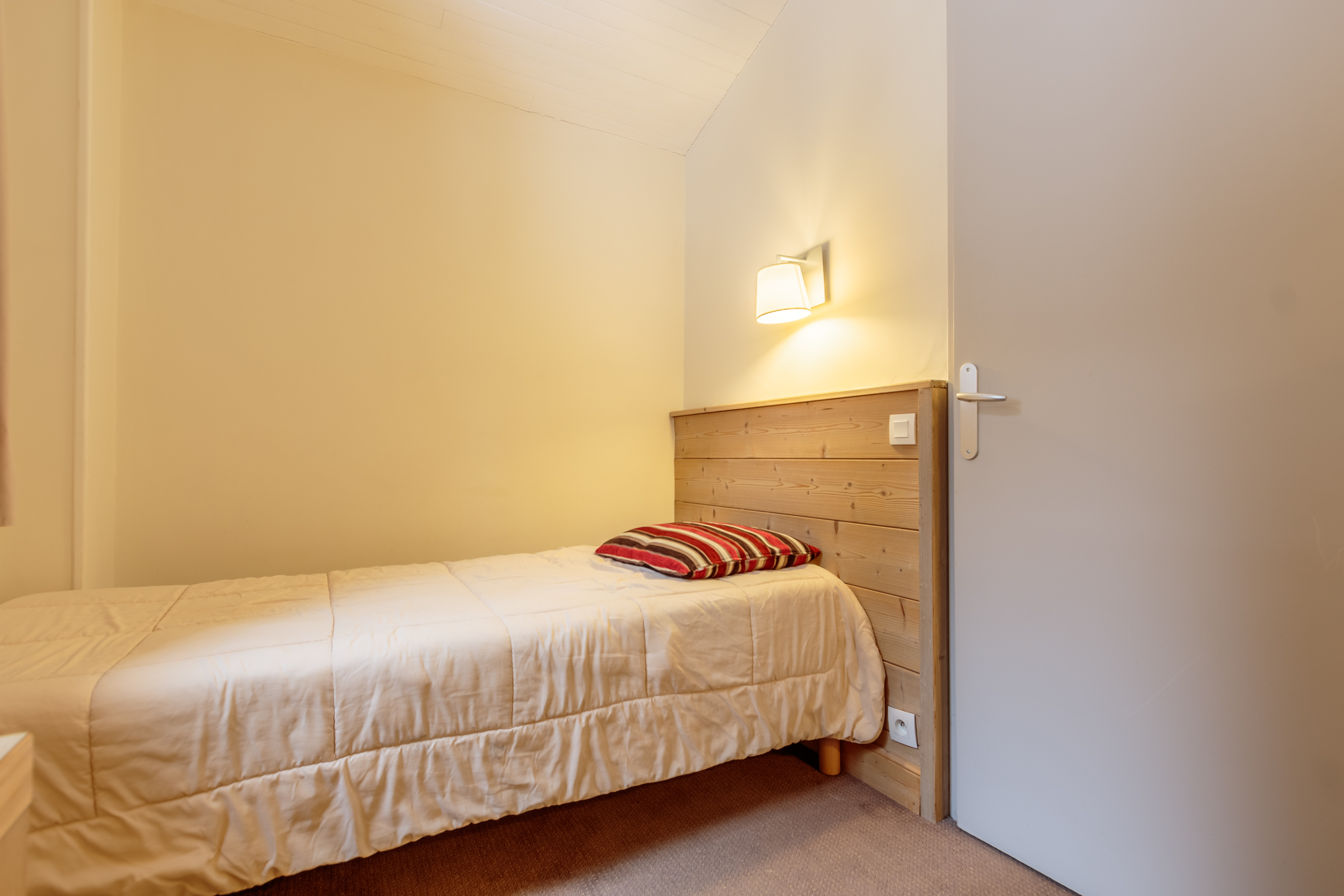 3 pièces + mezzanine - SAINBOIS 245 - ref PL SBS 245 - 10